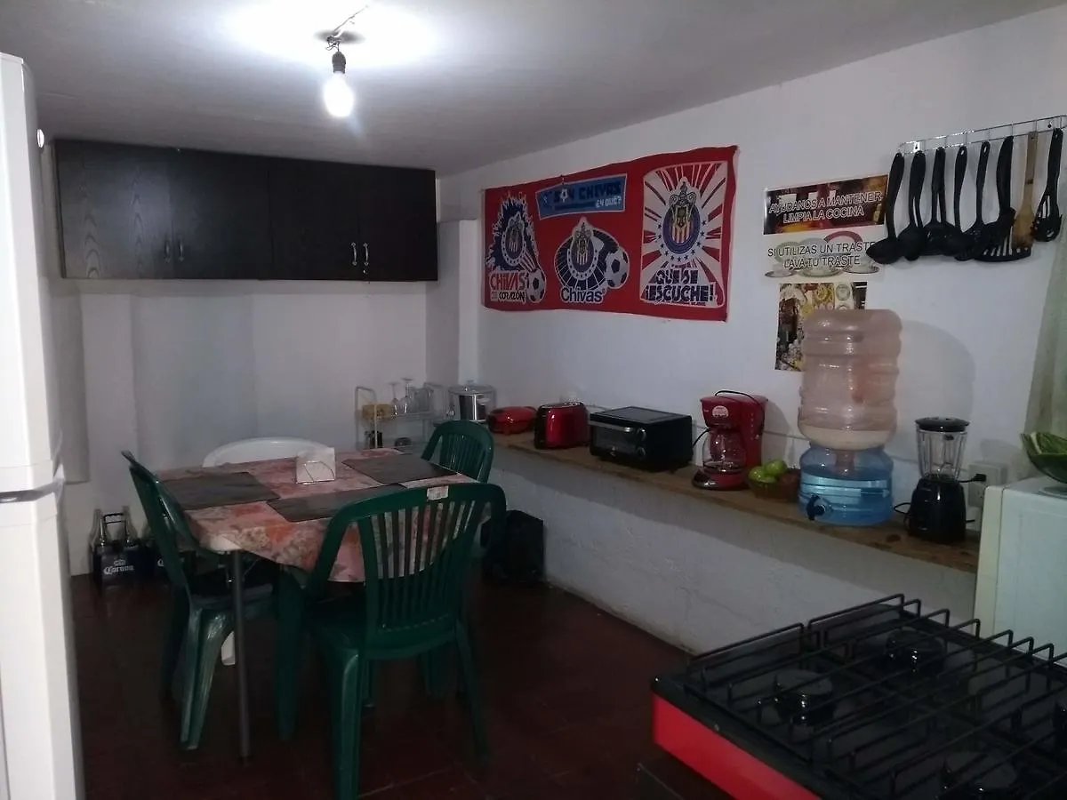 Hostal Casa Anita グアダラハラ 2*,